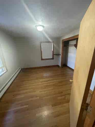 Rooms for rent in quiet area CCSU
