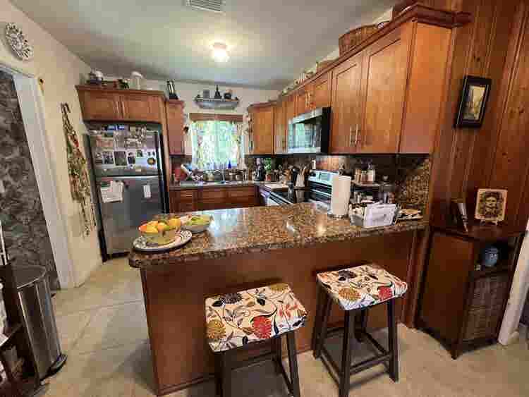 Room for rent in cozy house