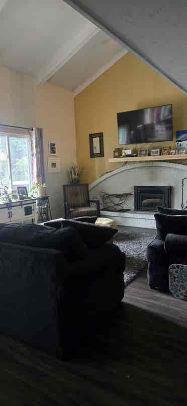 Private Room in Renovated Home