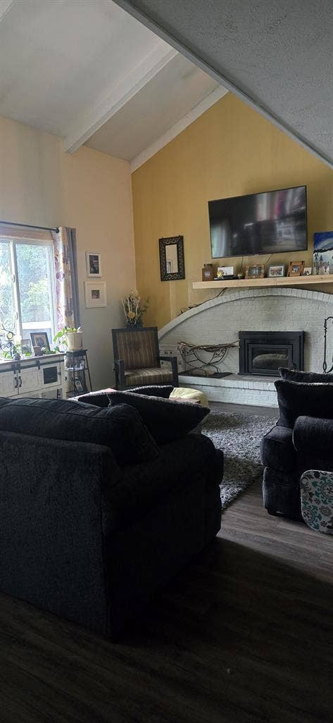 Private Room in Renovated Home