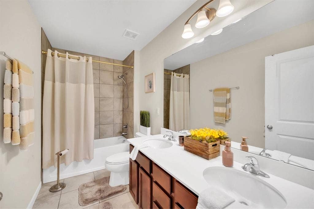 Beautiful home in Windermere
