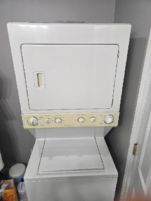 Private room available for rent
