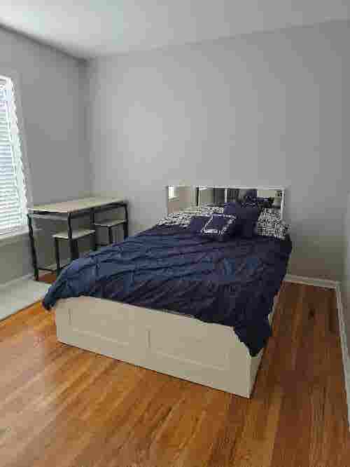 Private room available for rent
