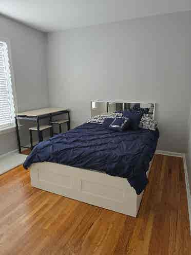 Private room available for rent