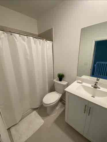Modern Room Near Aventura FL 🏡✨