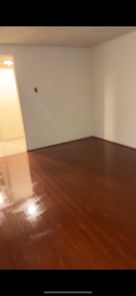 Need roommate asap