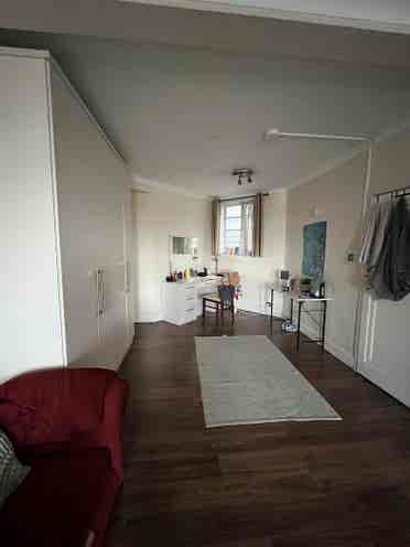 Spacious room in Marylebone
