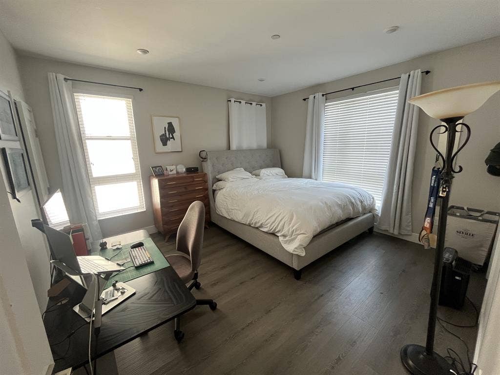 Master BR + ensuite bath no deposit