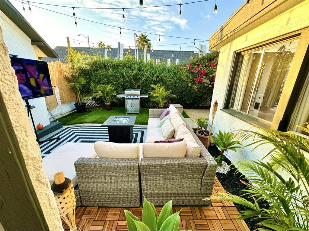 Newly Remodeled Beach House