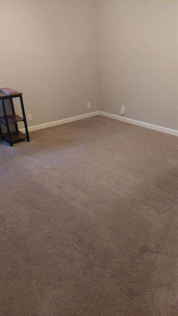 LUXURIOUS SQUARE FEET brick ho