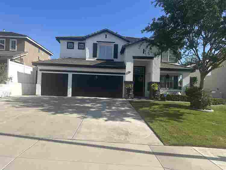 Room for Rent 7 Miles from UCR