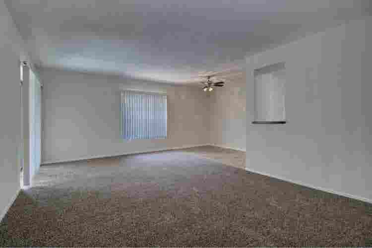 Room for rent, must fill ASAP