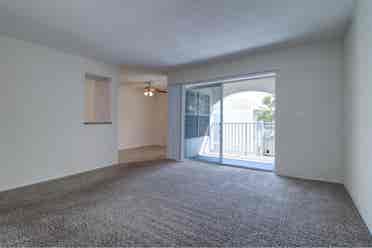 Room for rent, must fill ASAP