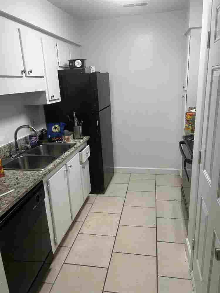 Room for rent, must fill ASAP