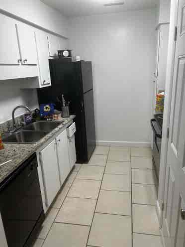 Room for rent, must fill ASAP