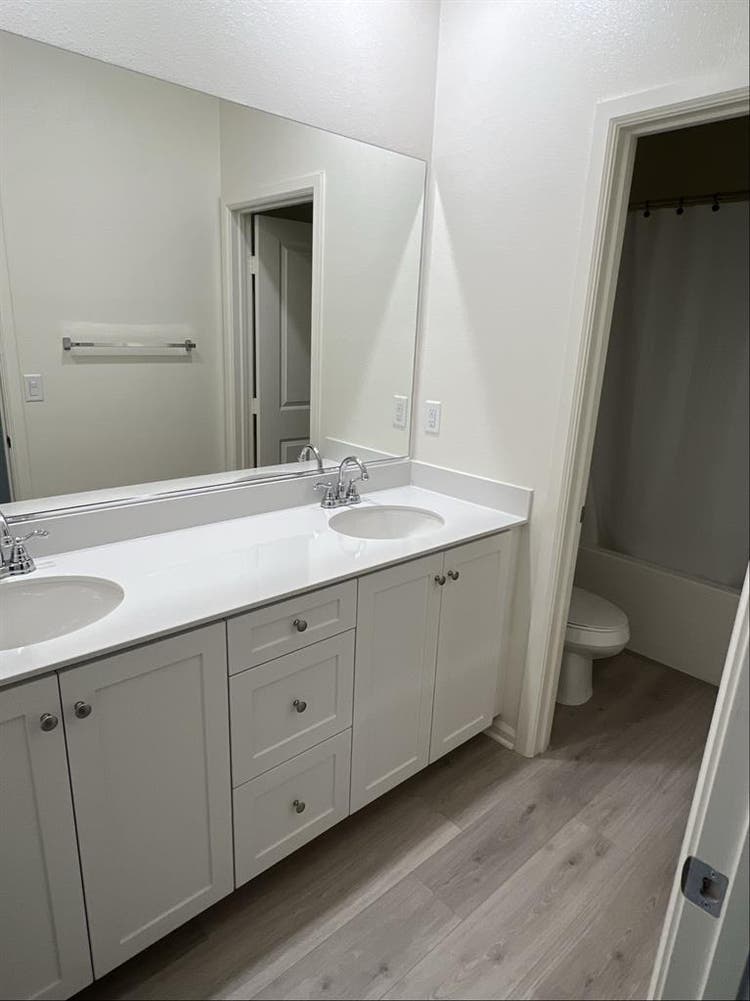 Room + shared bathroom