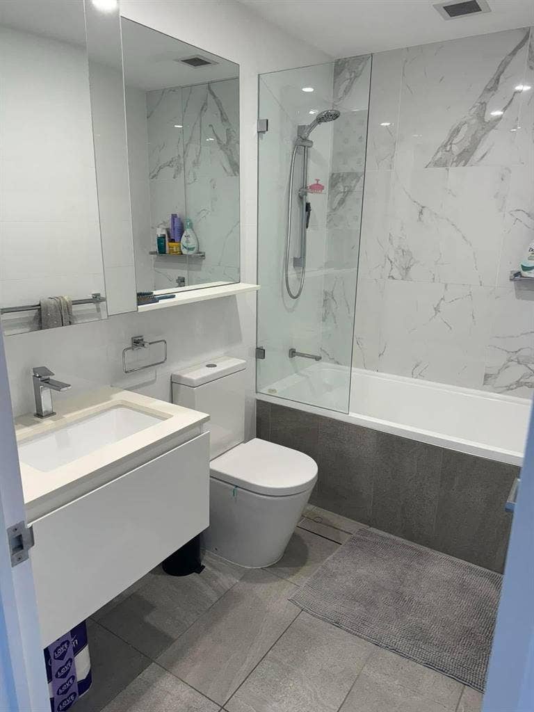 Double Room Available in botany