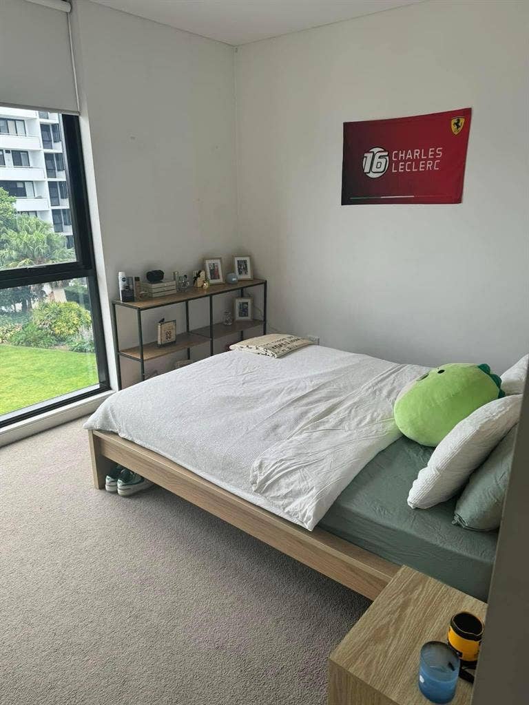 Double Room Available in botany