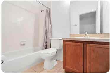 Cozy One Bedroom with Private Bath