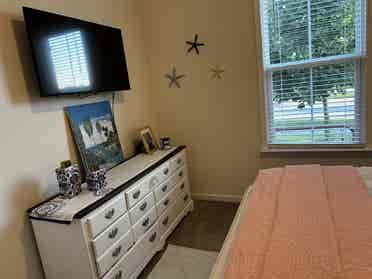 Comfy, clean, peaceful home