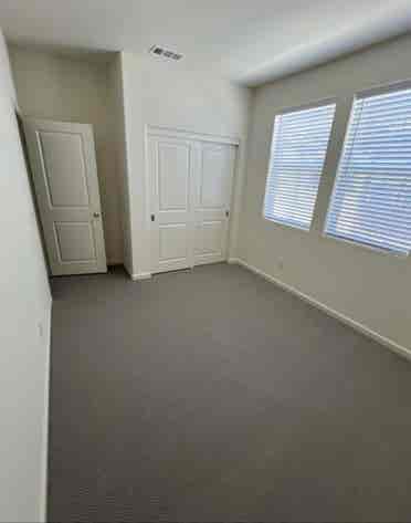 Room for rent with private bathroom