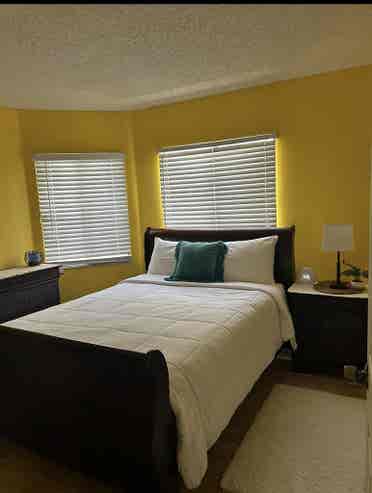 Beautiful bedroom for rent.