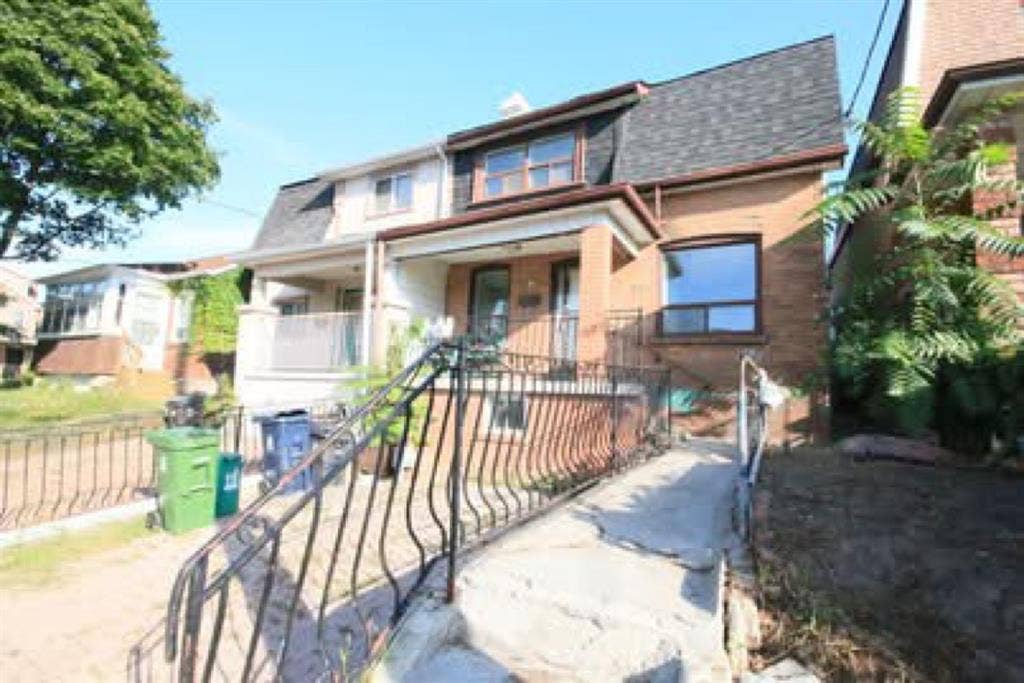 $/month Room available for rent