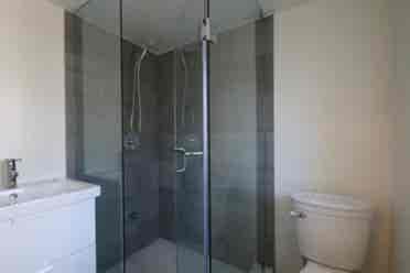 2 Rooms Available for Rent