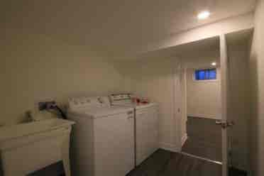 2 Rooms Available for Rent