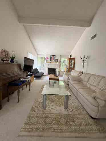 Private Room in Tierrasanta