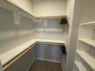 🛏️ Fully Furnished Room for Rent