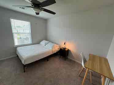 🛏️ Fully Furnished Room for Rent