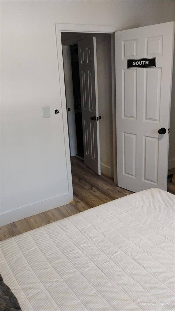 Furnished Bedroom & Shared Bathroom