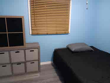 Room Available in Central Phoenix
