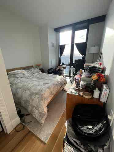 1br en-suite 3bd HUGE PRIVATE PATIO