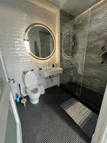 1br en-suite 3bd HUGE PRIVATE PATIO