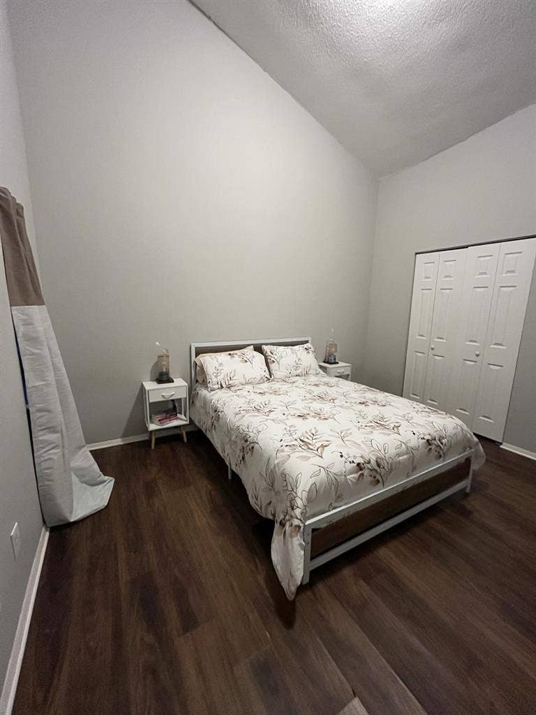 Spacious Room in Large Condo