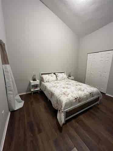 Spacious Room in Large Condo