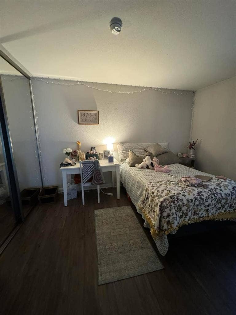 Private Bedroom & Bathroom