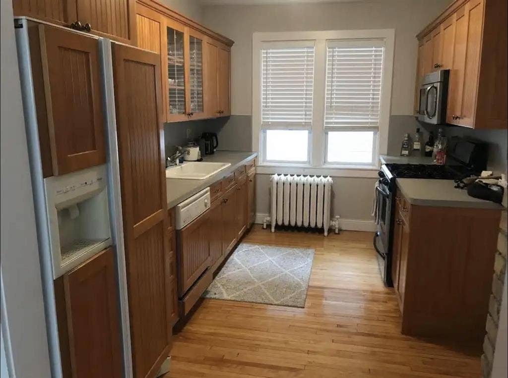 Female Roommate Needed!