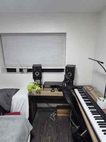 1 year rent - 1 Fully furnished BR