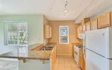Sammamish Condo Rental