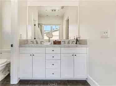 Roommate Wanted – Newport Beach