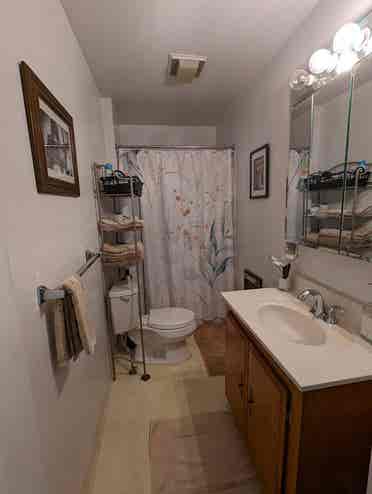 Great Clean Room for Rent