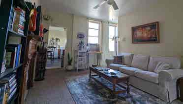 Great Clean Room for Rent