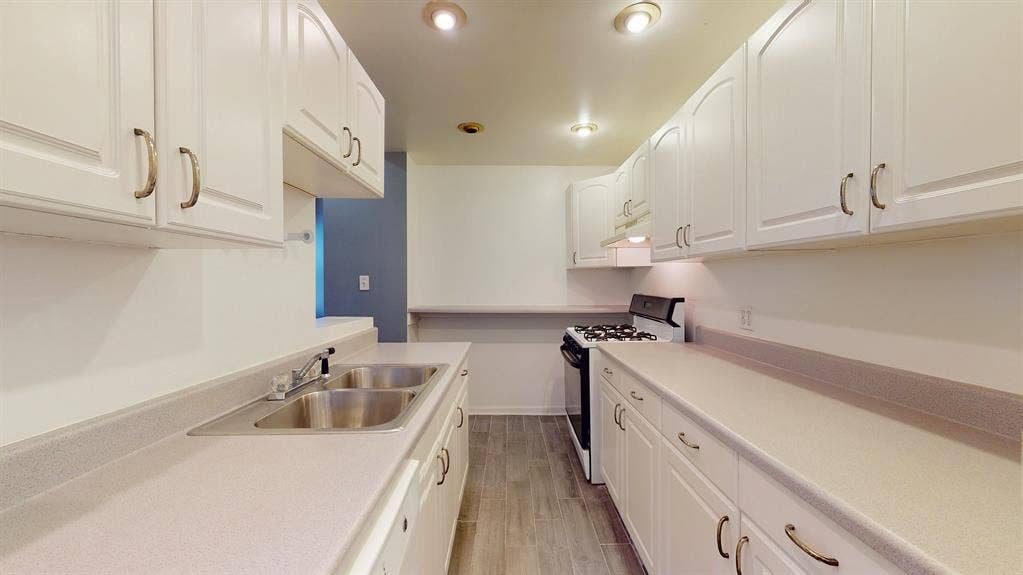 🏡 2 Roommates Wanted For Sept. 1