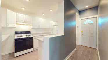 🏡 2 Roommates Wanted For Sept. 1