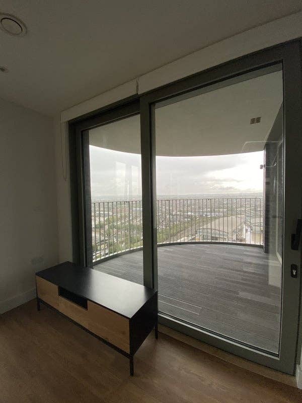 th Floor Double En-Suite Room