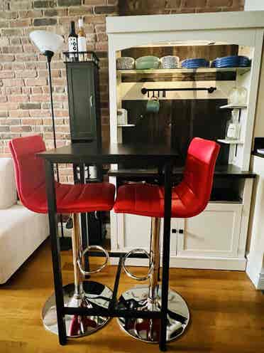 Chelsea - 1 bedroom in 2 BR