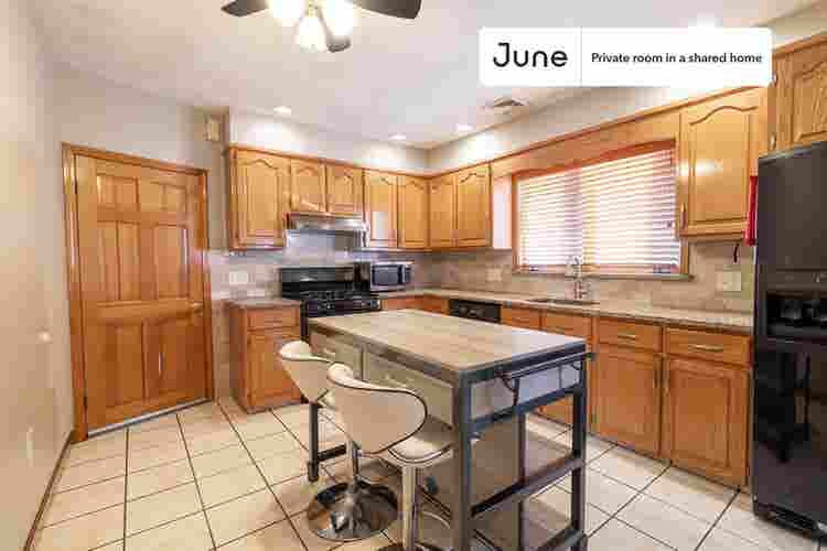 5 BR in Boston
